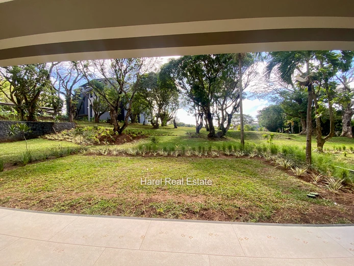 BRAND-NEW - UNFURNISHED or FURNISHED