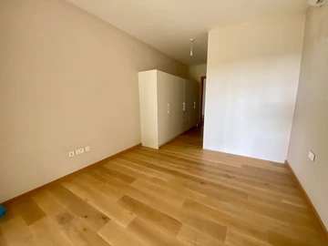 4 Bedroom Apartment