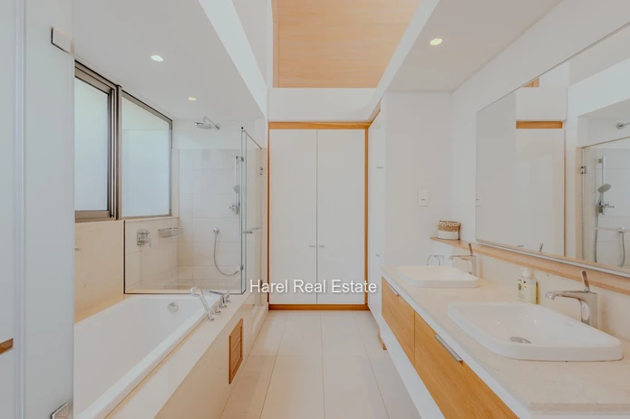 Luxury 4-Bedroom Villa at Mont Choisy Golf & Beach Estate