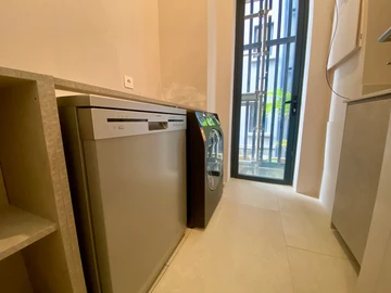 4 Bedroom Apartment